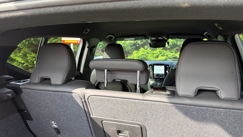 Volvo XC40 2.0 B3P Plus Black Edition 5dr Auto Petrol Estate